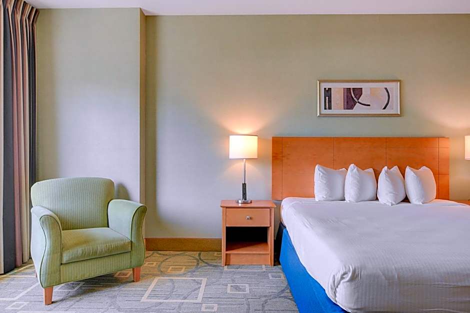 Princess Suite * Platinum Hotel with balcony Strip VIEW