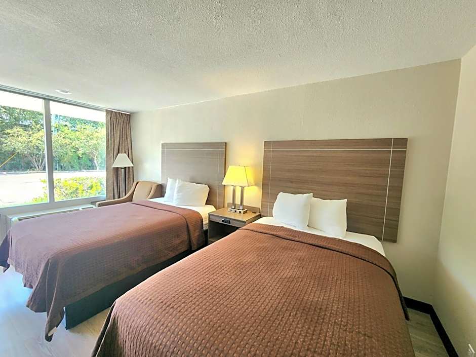 Days Inn by Wyndham Seguin TX