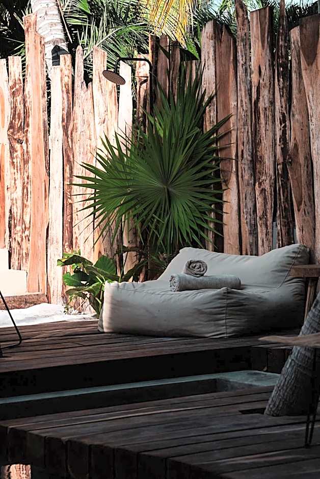 Nikau Hotel El Cuyo - Adults Only