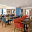 Holiday Inn Express & Suites Woodside LaGuardia Airport By IHG