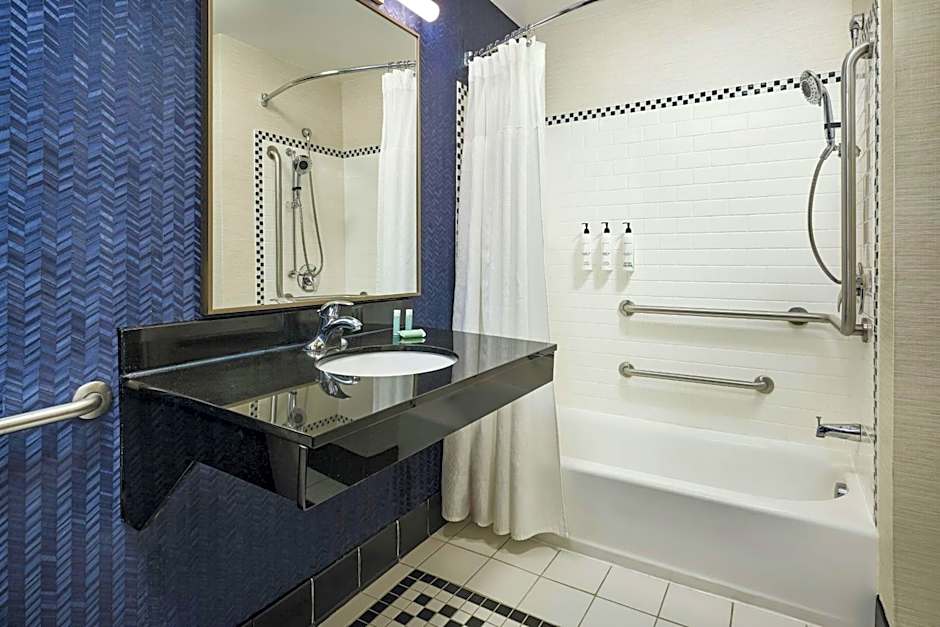 Fairfield Inn & Suites by Marriott Gillette