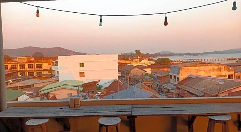 Sattahiptale Boutique Guesthouse & Hostel