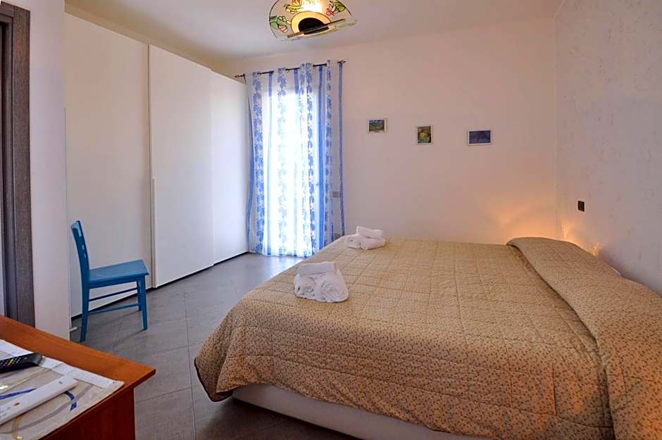 Photo 1 of 5 of Deluxe 1 Double Bed or 2 Beds