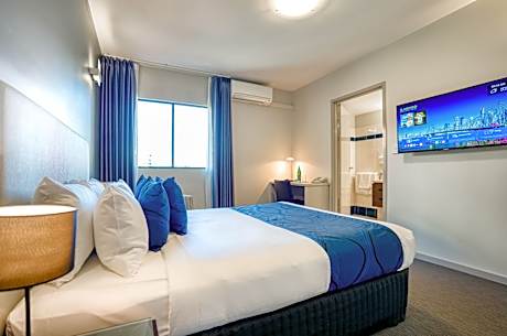 Hotel Room - No Balcony