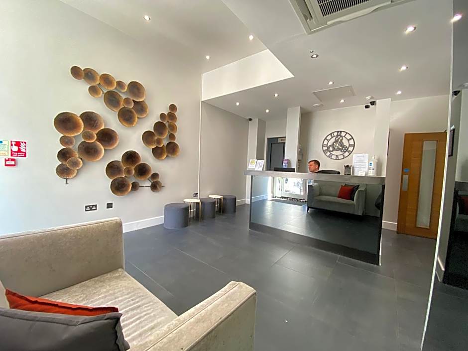 Trebovir Hotel London