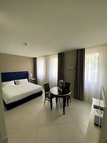 Deluxe Double or Twin Room with Spa Access