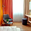 Heinrich Pesch Hotel