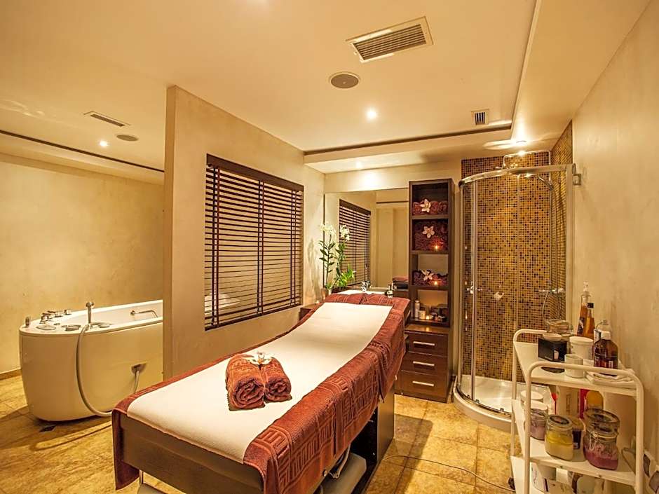 Kamengrad Hotel & SPA