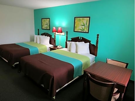 2 Queen Beds Non-Smoking