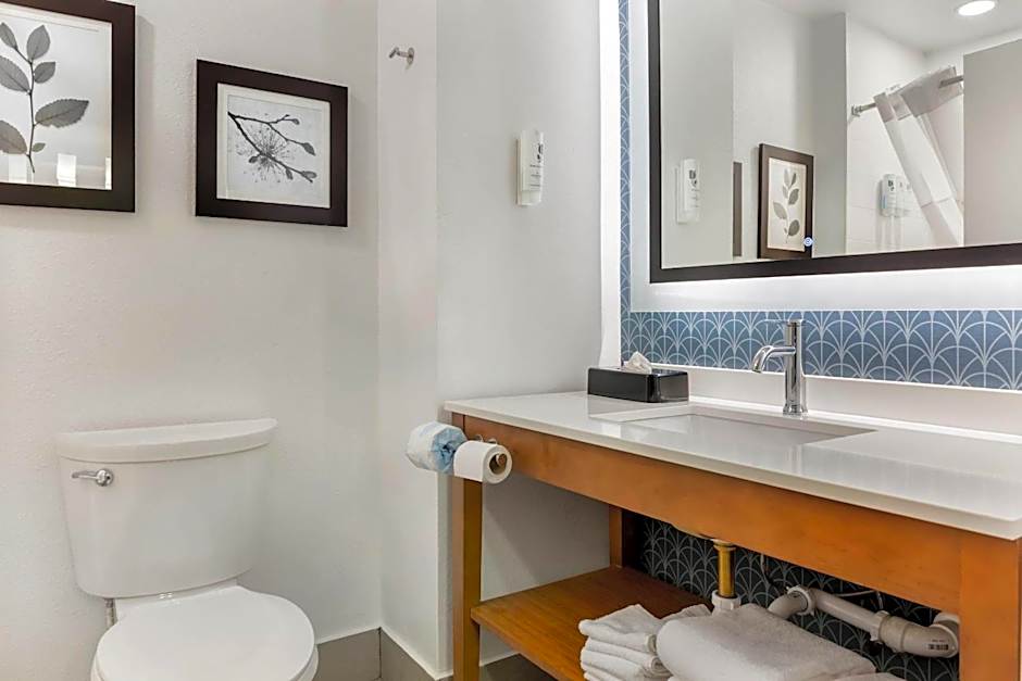 Country Inn & Suites by Radisson, Georgetown, KY