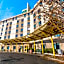 La Quinta Inn & Suites by Wyndham Boston Somerville