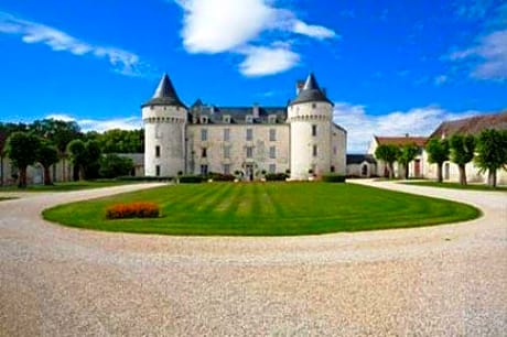 Chateau de Marcay Hotel