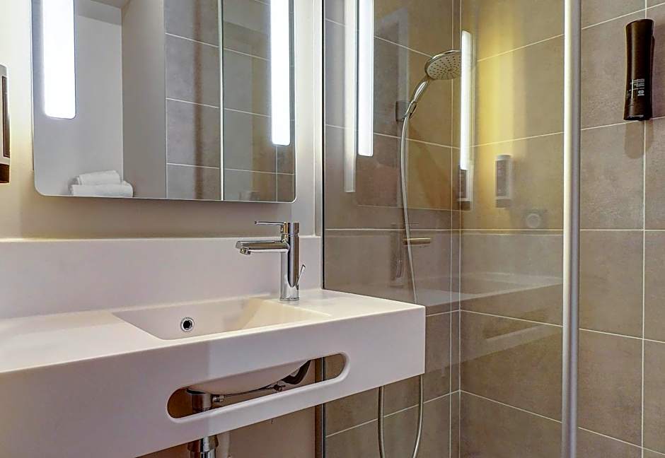 B&B HOTEL Besançon Valentin