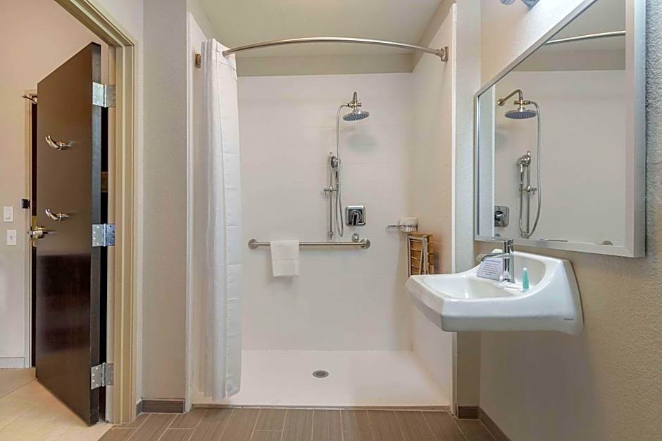 MainStay Suites Bricktown - near Medical Center