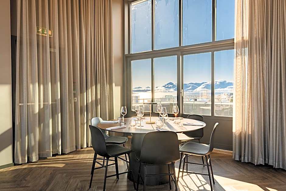 Enter St Elisabeth Suites & Spa