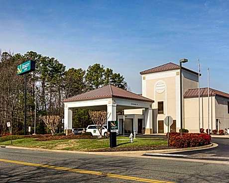 Quality Inn Richmond Airport