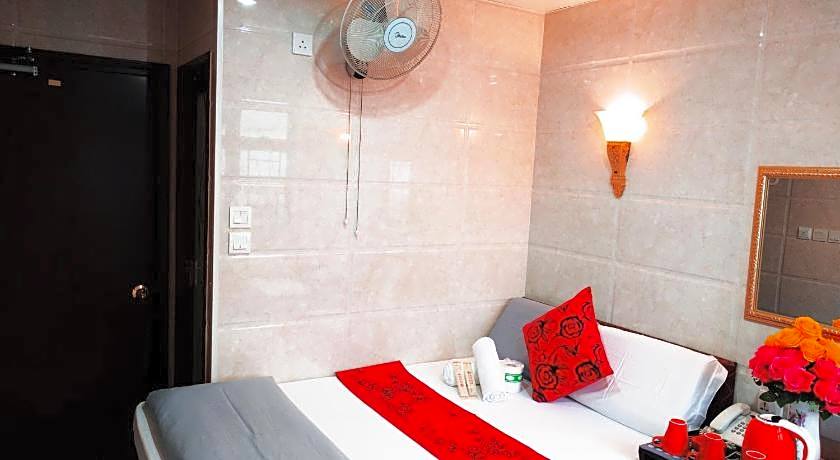 Paris Guest House 10E4