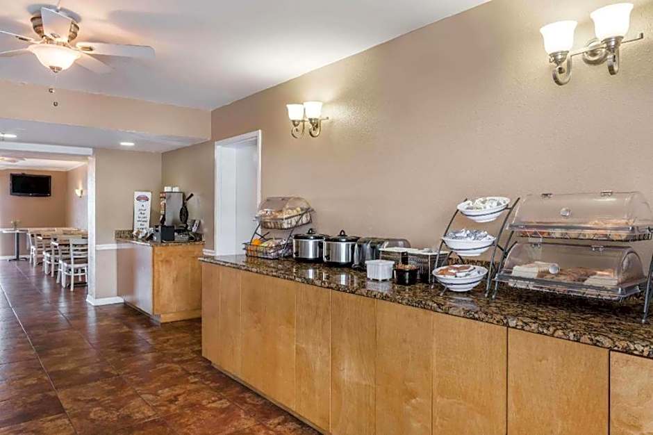 Baymont by Wyndham Sarasota