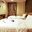 Era Plus Hotel