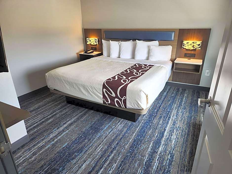 La Quinta Inn & Suites by Wyndham Warner Robins - Robins Afb