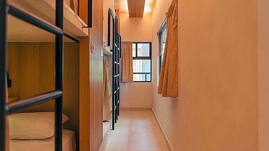 Foto 1 daripada 6 — 1 Person in 8-Bed Dormitory - Mixed