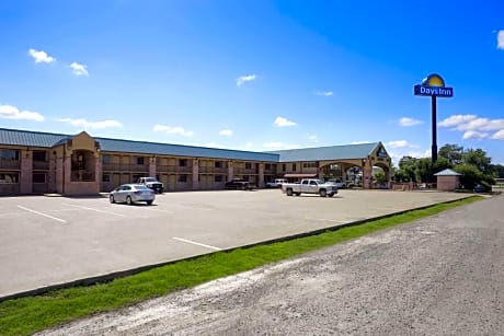 Days Inn by Wyndham Conway