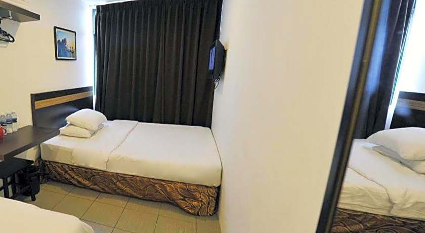 Place2stay @ Rh Plaza Hotel