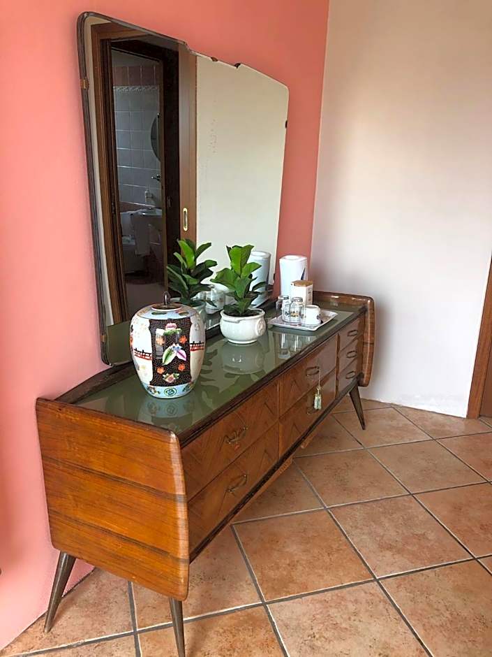 The Tower Of The Old King