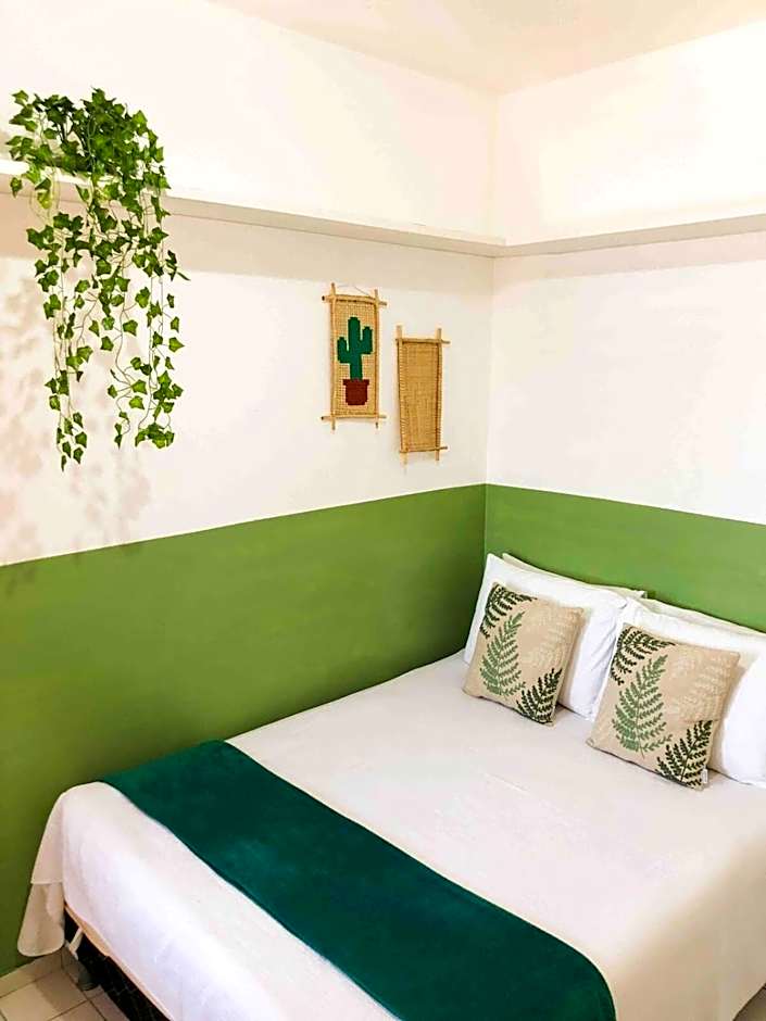 RF-86: Apê completo e aconchegante na Ponta Verde