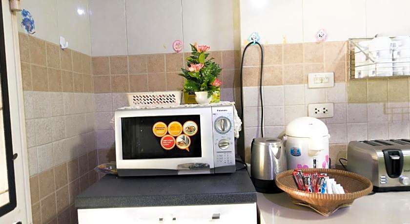 Plus Hostel Ayutthaya