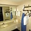 Travelodge by Wyndham Knoxville East