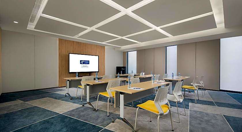 Holiday Inn Express Nanchang Riverside By IHG