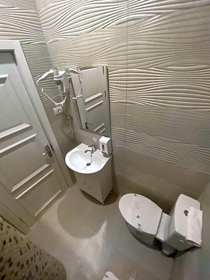 Arizet Boutique Mamaia