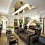 Golf Hotel
