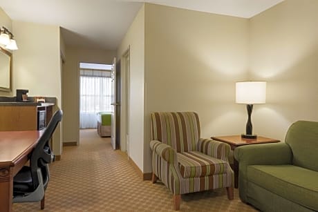 Extended Stay King Suite - Non-Smoking