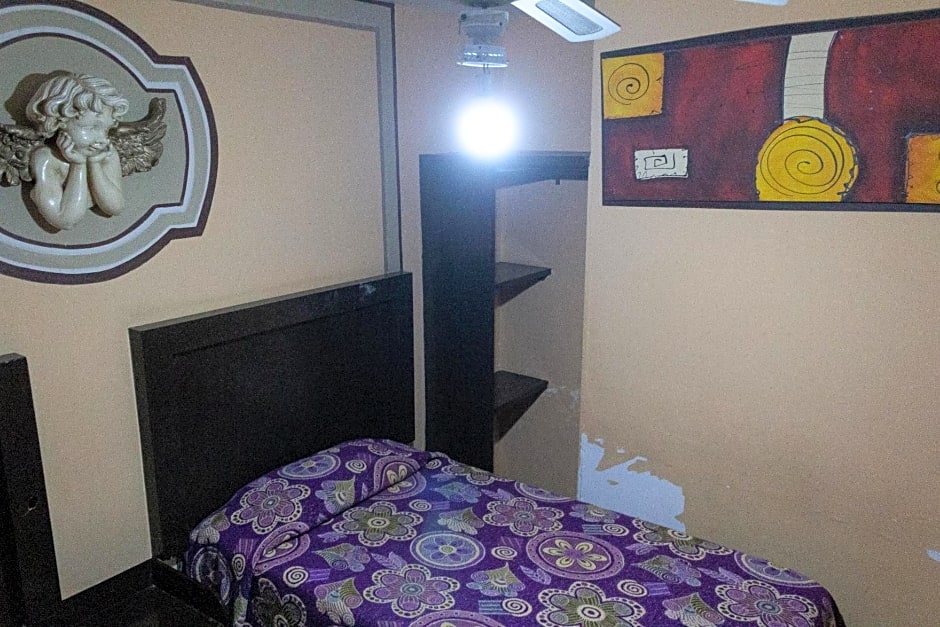 OYO Hotel Colon