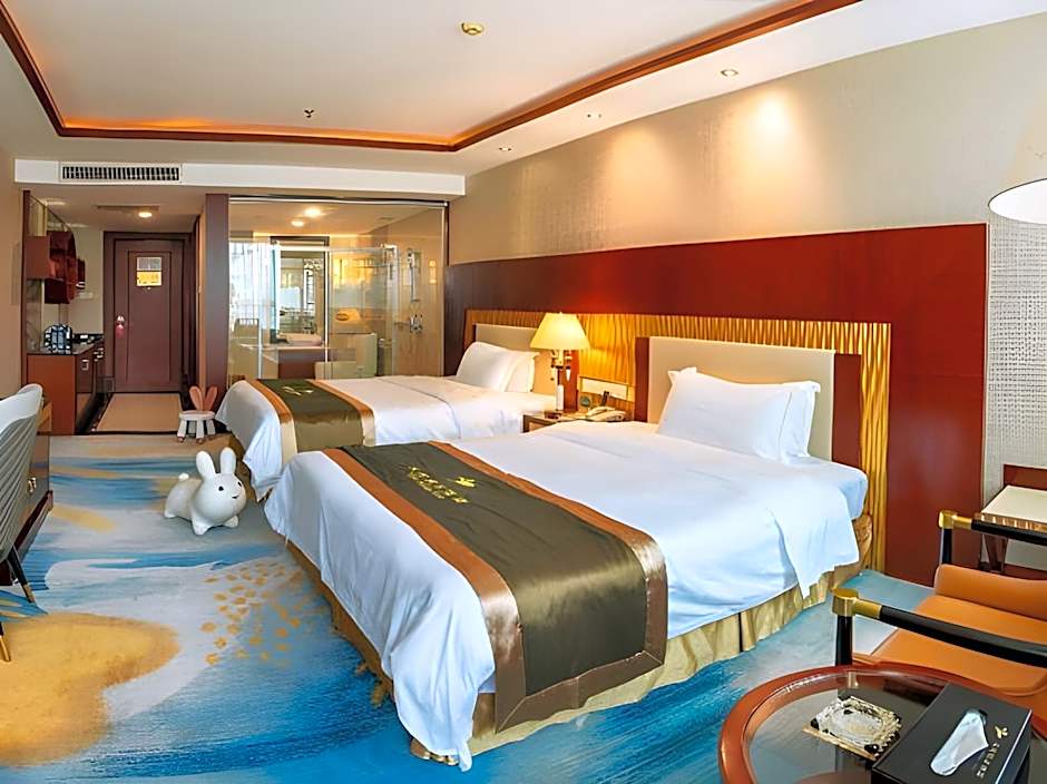 Yijian Holiday Hotel