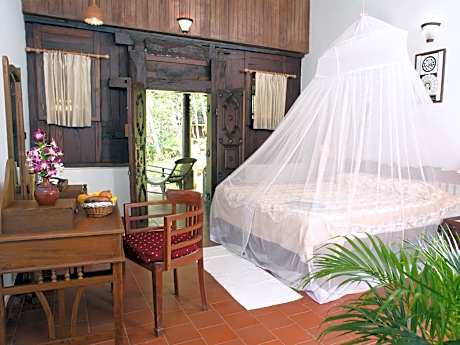 Ayurveda Panchkarma /Rejuvenation package - Kerala House Deluxe A/C