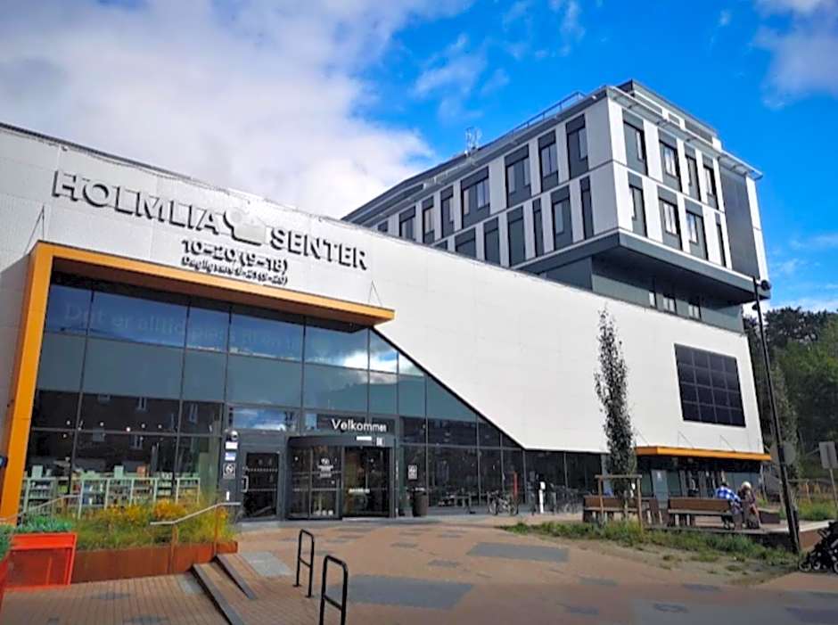 Bedroom in apartment 12 minutes to Oslo City by train