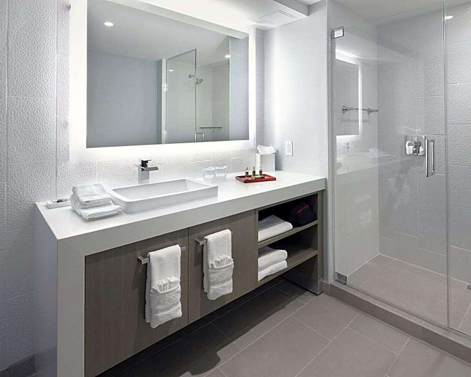 Hyatt House Washington Dc / Downtown/ Convention Center
