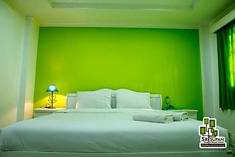 Srisupan Grand Royal Hotel