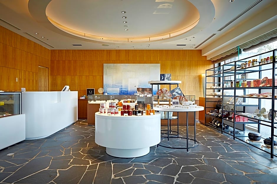 Shima Kanko Hotel The Bay Suites