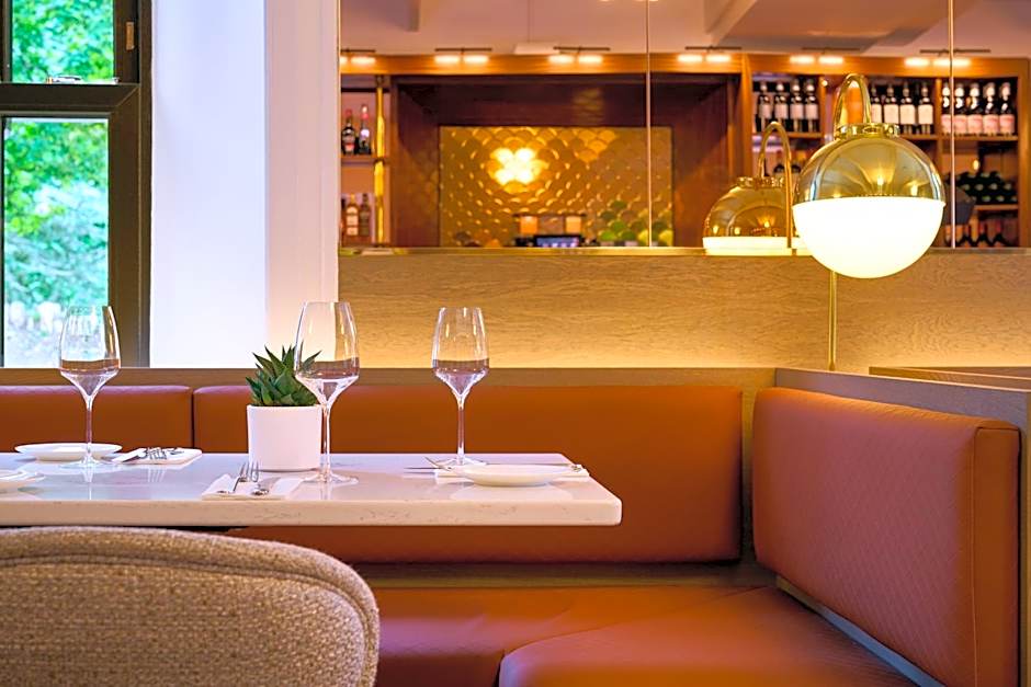 The Lansdowne Kenmare