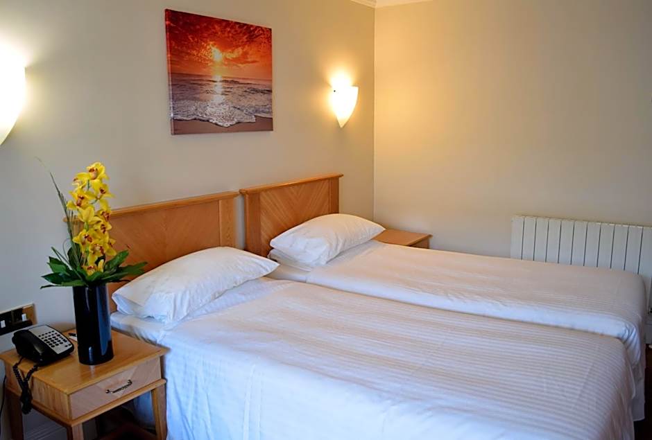 Zdjęcie 1 z 6 — 2 Beds