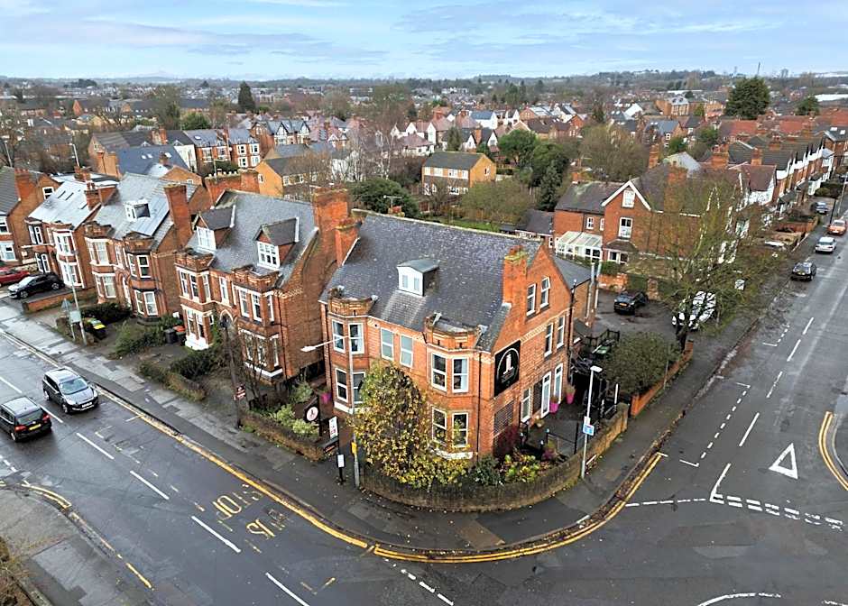 The Linden Leaf Rooms