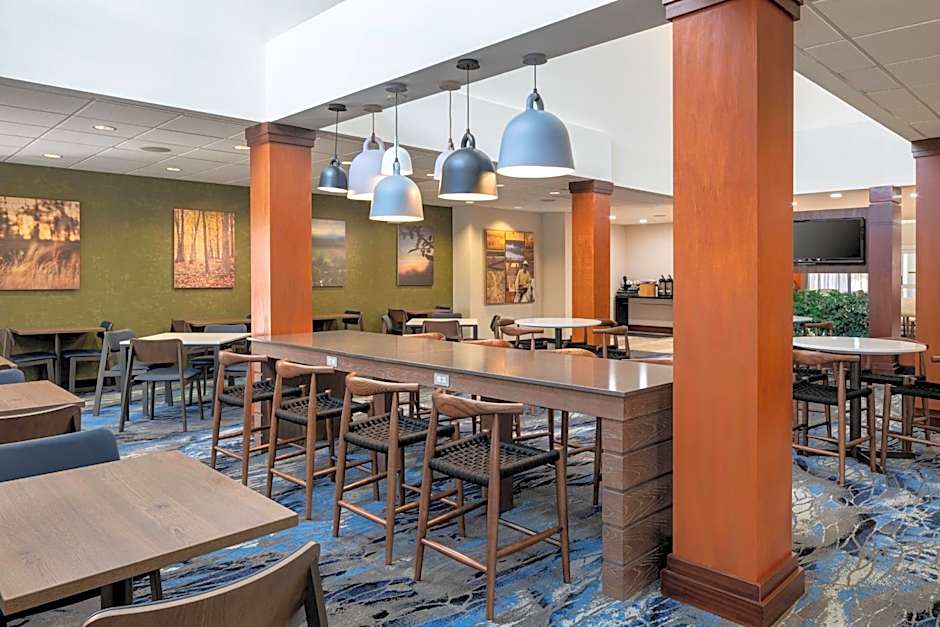 Fairfield Inn & Suites by Marriott Visalia Tulare