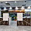 La Quinta Inn & Suites by Wyndham Allen At The Village