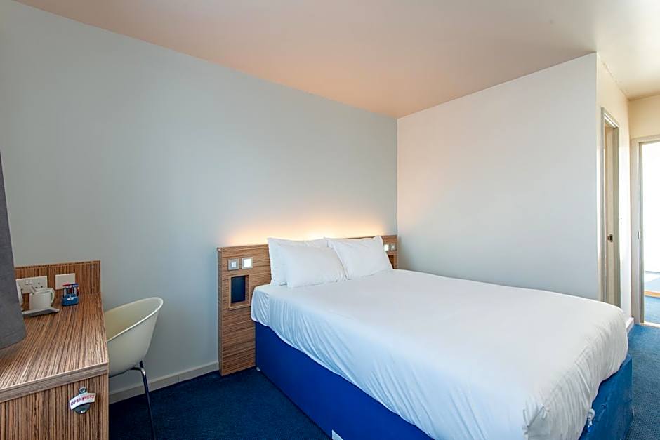 Go2 Portishead Marina Hotel