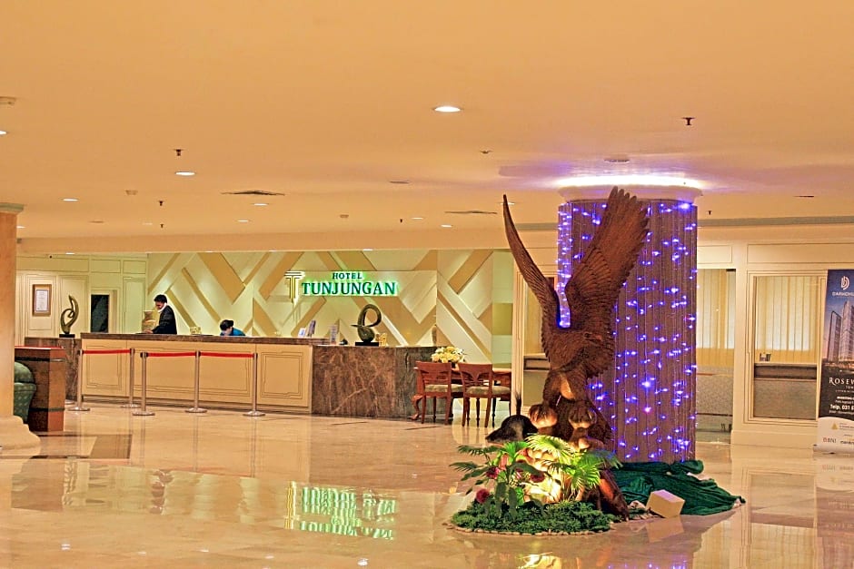 Tunjungan Hotel Surabaya