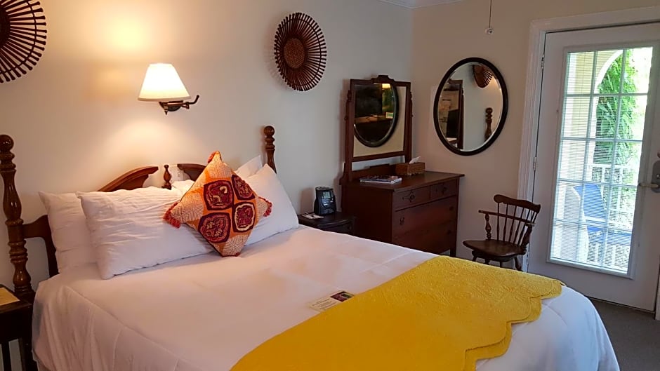 The Caribbean Court Boutique Hotel